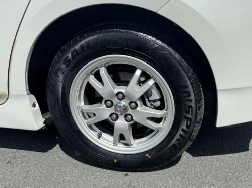 Prius 2011 សូឡា