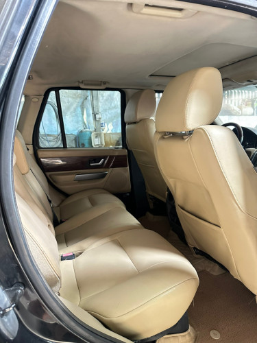 Range Rover Sport 2006 ម៉ាស៊ីនប្រអប់លេខអេមរត់ស្មូតល្អស៊ីម៉ាស៊ូតតិច 100km 6.7L តម្លៃ 7800$