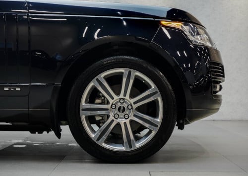 Range Rover Vouge LWB autobiography