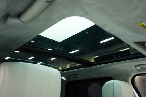 Range Rover Vouge LWB autobiography