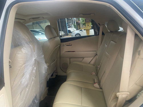 RX350 ឆ្នាំ 2011 ក្រដាសពន្ធ