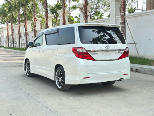 TOYOTA ALPHARD 2014 Full Top Option ពណ៌ស ក្នុងខ្មៅ