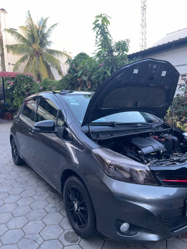 Toyota vit