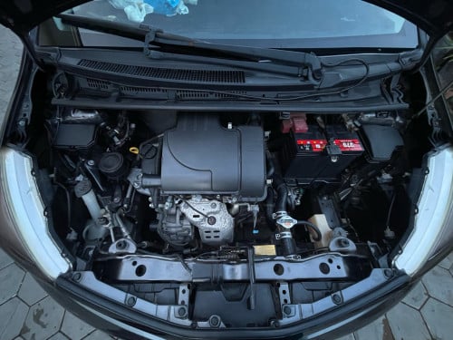 Toyota vit