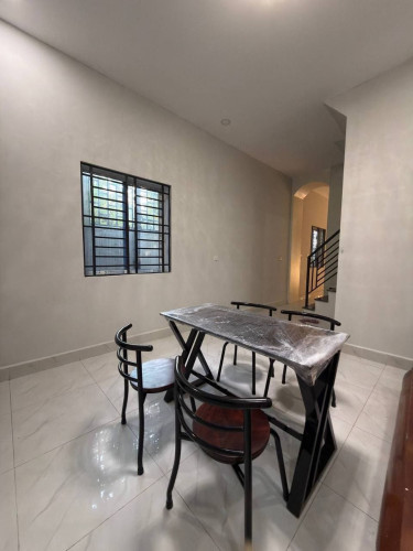Villa for rent / Rental 租金: 450$/month (Can Negotiation)