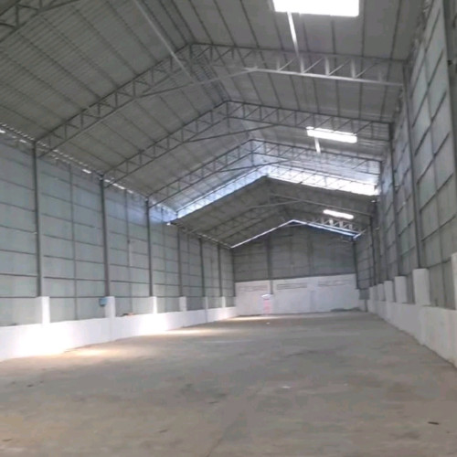 Warehouse1000m2 near2004 for rent