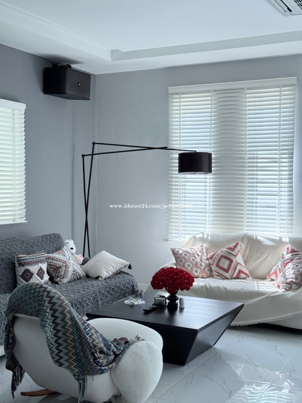ផ្ទះវីឡាទោលបុរីទំនើប០១គម្រោងទី៦(លក់តម្លៃក្រោមទីផ្សារ)