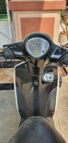 ម៉ូតូលក់
