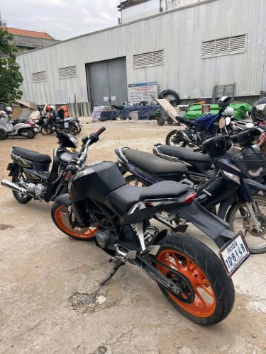 មូតូលក់តម្លៃក្រោមទីផ្សារ
