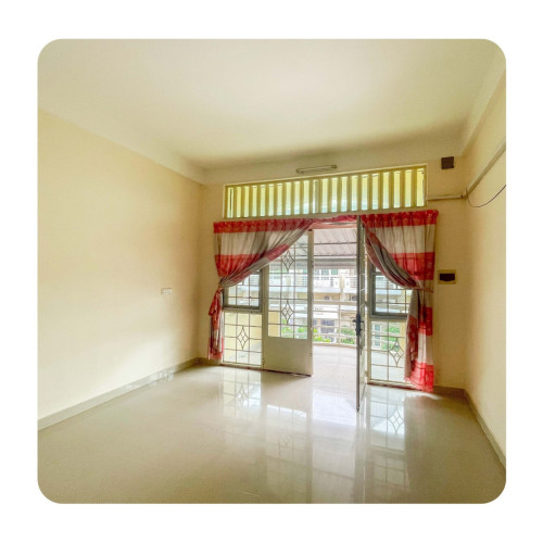 ផ្ទះល្វែងសម្រាប់លក់នៅជិតព្រលាន​យន្តហោះ​ពោធិ៍ចិនតុង