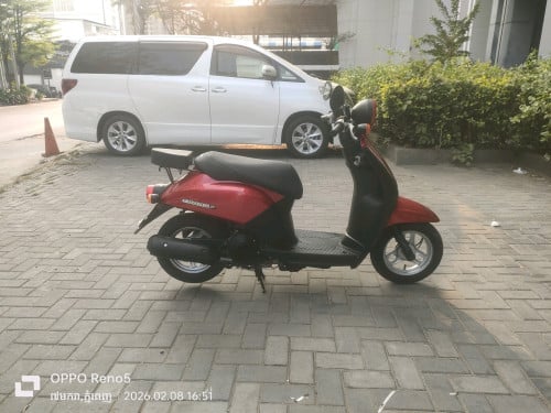 ម៉ូតូលក់