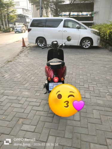 ម៉ូតូលក់