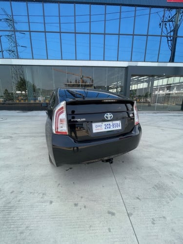 ចង់លក់ឡានPrius 012ម្ចាស់ដើម