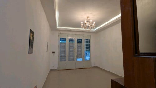 ជួលផ្ទះល្វែង2ជាន់ 4បន្ទប់គេង 230$