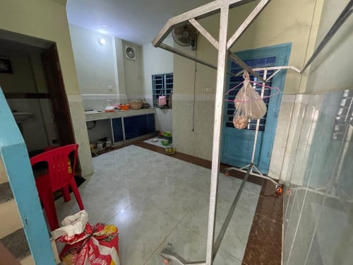 ផ្ទះវិឡាកូនកាត់​ លក់ប្រញ៉ាប់លុយ​ តំលៃ​ដេីម45000$លក់ត្រឹមតែ​39000$