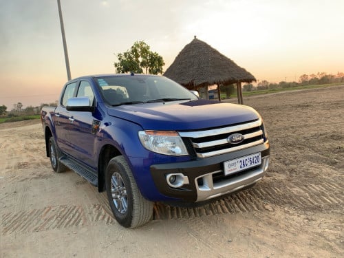 ឡានលក់ford ranger xlt 015