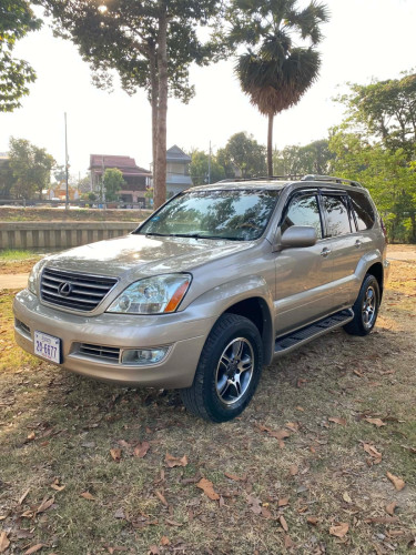 ជំរាបសួរបងប្អូនខ្ញុំចង់លក់ឡានGX470ឆ្នាំ2003Full Optionតំលៃ14900$និយាយគ្នាបានខ្លះឡានថ្មីណាស់សាំងសុីន