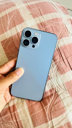 លក់ទូរសព្ទ iphone 13 pro mix នៅស្អាតតម្លៃ 415$