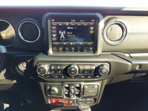 ទើបទិញបាន Jeep Wrangler Robicon 4xe Plug-in 2021 Full Option