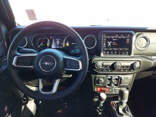 ទើបទិញបាន Jeep Wrangler Robicon 4xe Plug-in 2021 Full Option