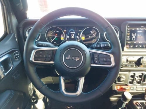 ទើបទិញបាន Jeep Wrangler Robicon 4xe Plug-in 2021 Full Option