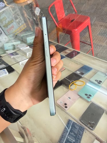 #oppo A57 4+128G អេក្រង់សុីនម៉ាសុីន កញ្ចក់ស្អាត សំបក96% camera ស្អាតទាំងអស់ លក់50$