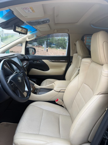 *ចុះថ្លៃហើយ Toyota Alphard 2019 Exexcutive Lounge V6 ប្រភេទឡានស្អាត ផ្លាកលេខ*