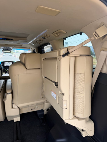 *ចុះថ្លៃហើយ Toyota Alphard 2019 Exexcutive Lounge V6 ប្រភេទឡានស្អាត ផ្លាកលេខ*