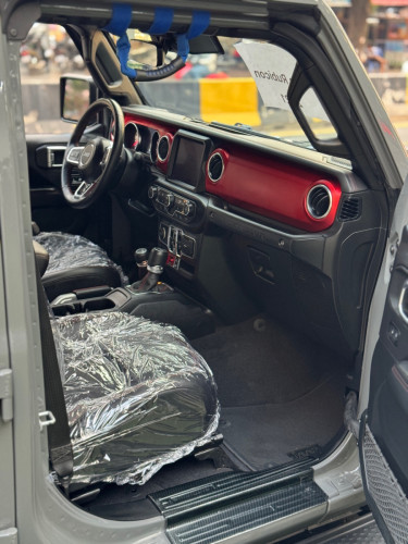 ➡️ Jeep Wrangler Rubicon 2021 Full Option
