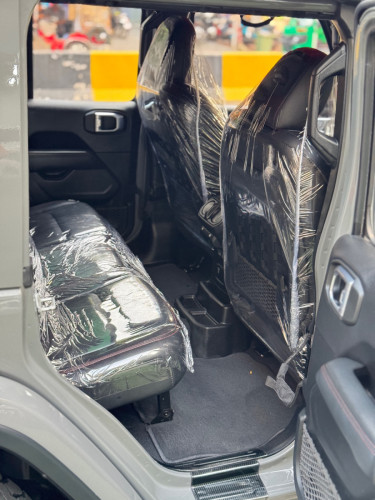 ➡️ Jeep Wrangler Rubicon 2021 Full Option
