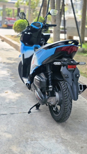 🏍Honda Vario 2024