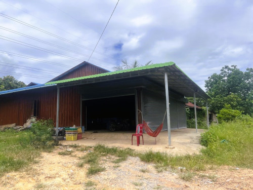 🏦House Available for Urgent Sale at a Special Price (Negotiable).