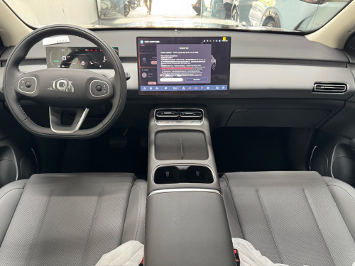 👉ChangAn QO5 អគ្គិសនីសុទ្ធតម្លៃ 1xxxx$