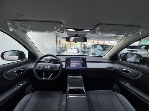 👉ChangAn QO5 អគ្គិសនីសុទ្ធតម្លៃ 1xxxx$