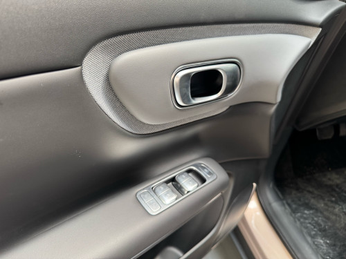 👉ChangAn QO5 អគ្គិសនីសុទ្ធតម្លៃ 1xxxx$