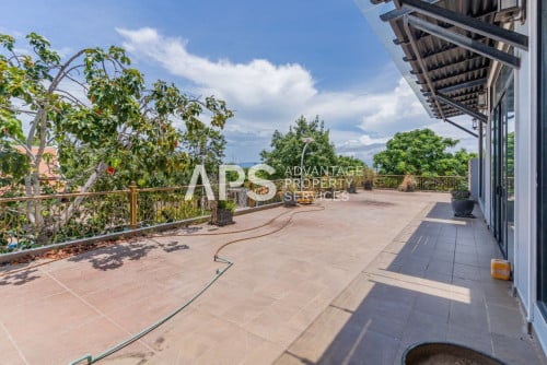 11 Bedroom Villa For Rent - Kep Province