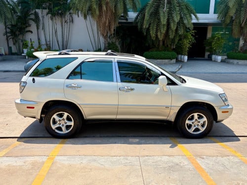 2002 Lexus RX300 ប៉ុង1 ឡានស្អាត