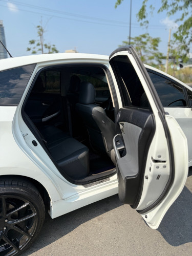 2012 Toyota Prius Plug-In Option 5 Advanced 19999$