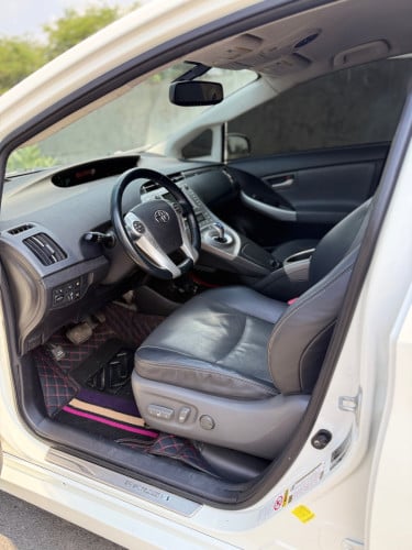2012 Toyota Prius Plug-In Option 5 Advanced 19999$