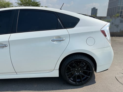 2012 Toyota Prius Plug-In Option 5 Advanced 19999$