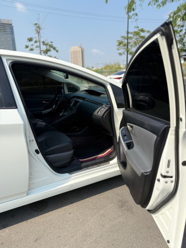 2012 Toyota Prius Plug-In Option 5 Advanced 19999$