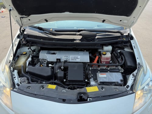 2012 Toyota Prius Plug-In Option 5 Advanced 19999$