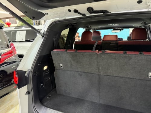 2023 LEXUS LX600 8000គីឡូ​ មួយទឹកស្លាកលេខ