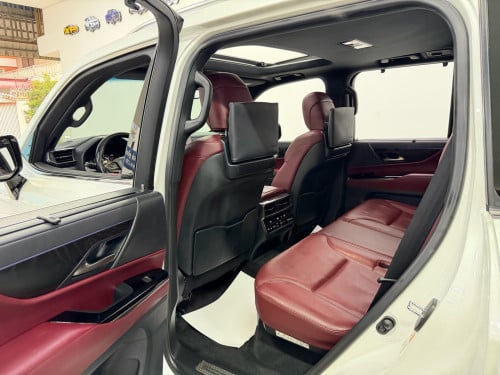 2023 LEXUS LX600 8000គីឡូ​ មួយទឹកស្លាកលេខ