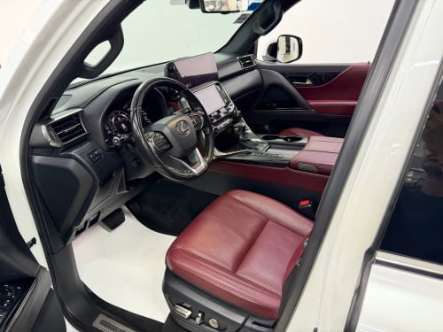 2023 LEXUS LX600 8000គីឡូ​ មួយទឹកស្លាកលេខ