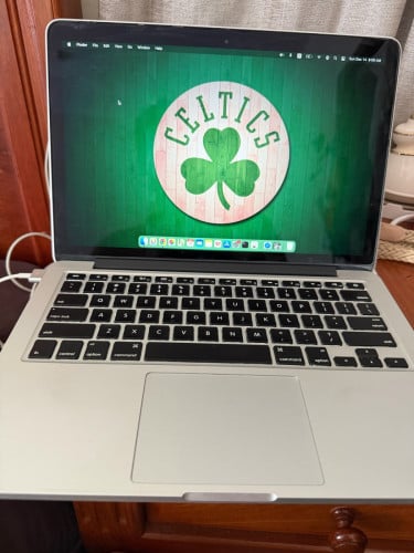 Apple MacBook Pro