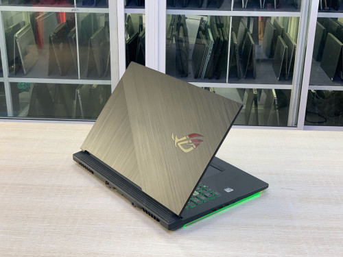 Asus ROG Strix G17 G712LV 17.3”FHD 240Hz