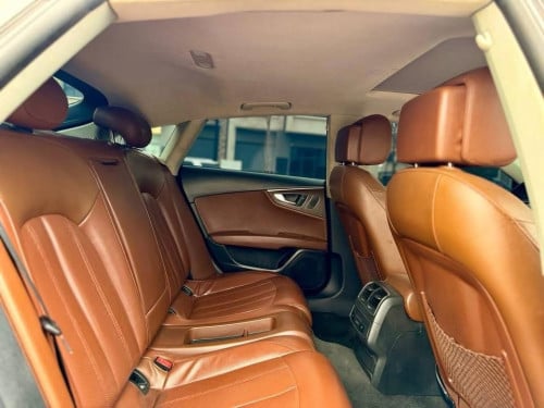Audi A7 បង់រំលោះសុទ្ធ 100%