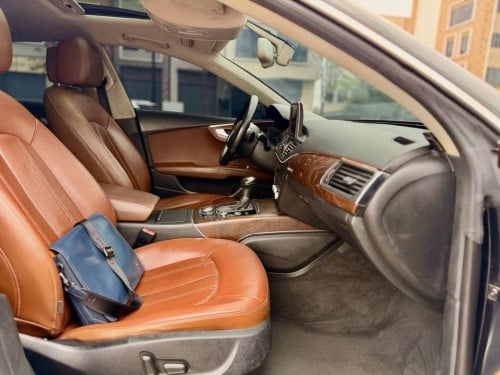 Audi A7 បង់រំលោះសុទ្ធ 100%
