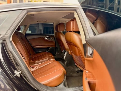 Audi A7 បង់រំលោះសុទ្ធ 100%